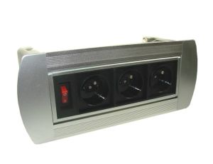 Media port Latis  3*230V z wyłącznikiem