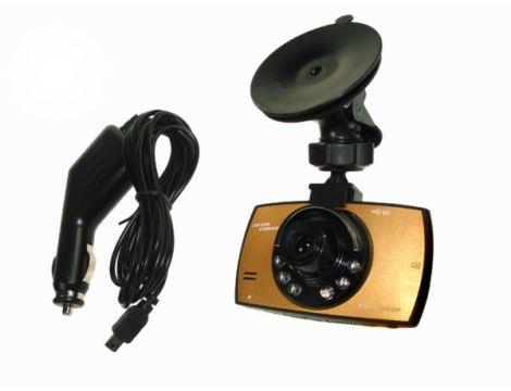 Car DVR 2,4"  720p - 2